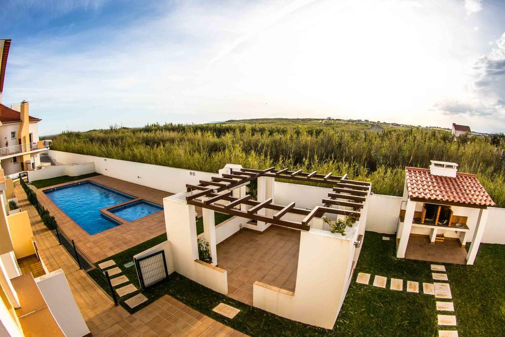 Apartments Baleal: Close To The Sea + Pool Zewnętrze zdjęcie